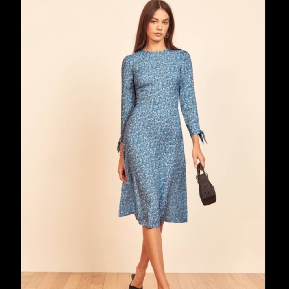 Reformation port dress in suzette